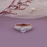 Round Brilliant Center Stone