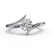 The Aurevia Round Cut Ring