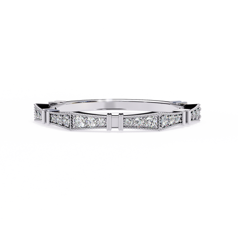 The Auric Ascend Round Cut Ring