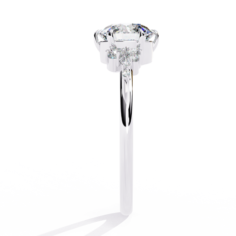 The Lumiflora Round Cut Ring