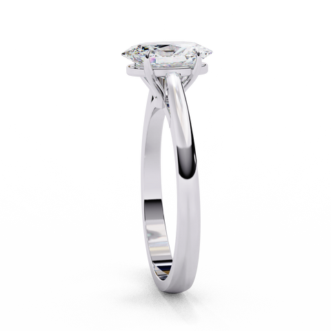 The Serenelle Oval Cut Ring